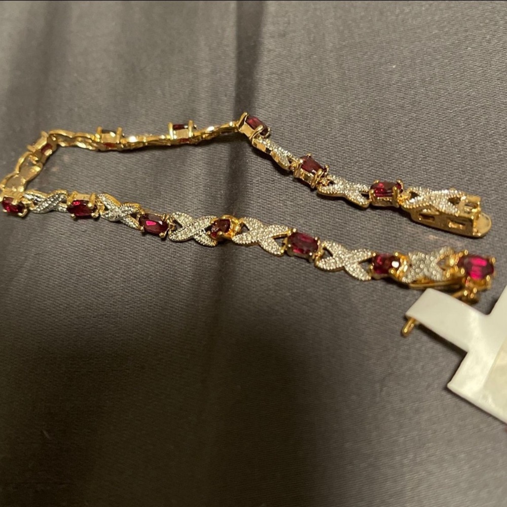 Bracelet